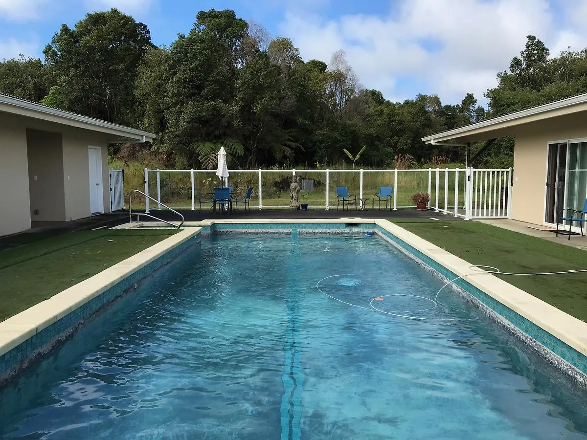 Bed & Breakfast Volcano Park Rentals